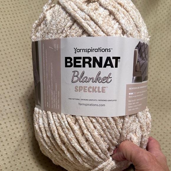 Bernat Blanket Speckle Yarn - Cream color Only 7 left $15 each - Picture 1 of 4